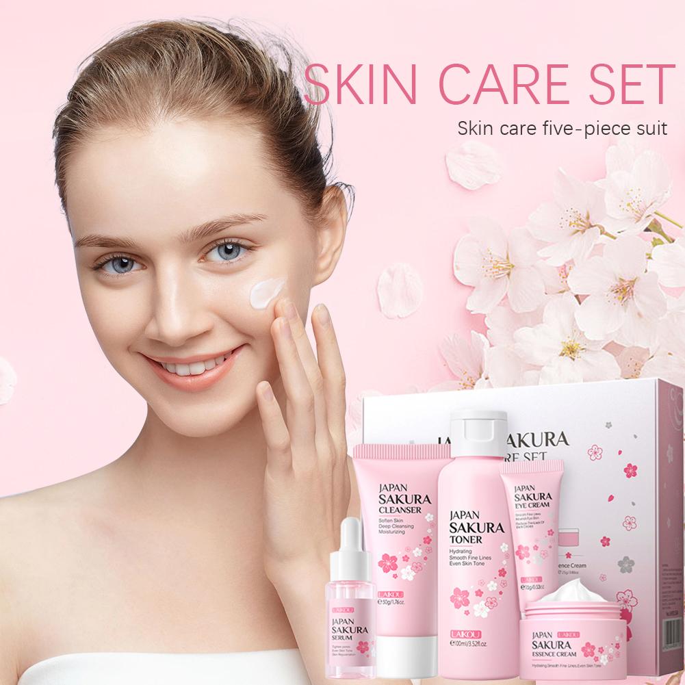 Set Perawatan Kulit Sakura 5/3 - Skincare Glad2Glow ulasan dan harga
